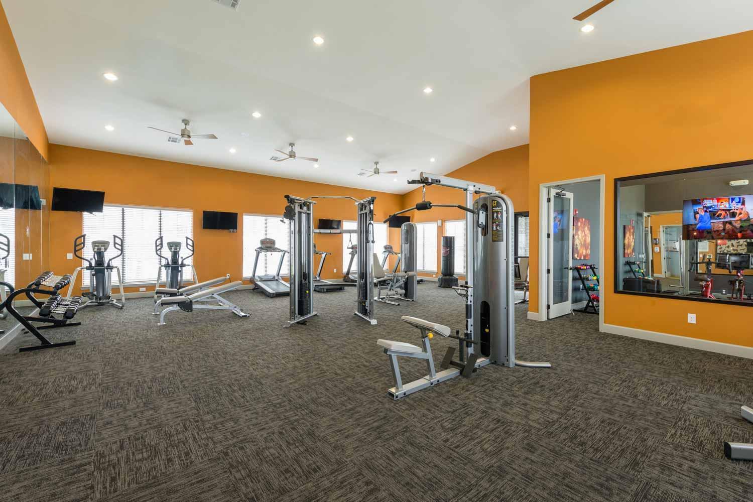 Spacious Furnished Resort Style Apartments Tomball Esterno foto