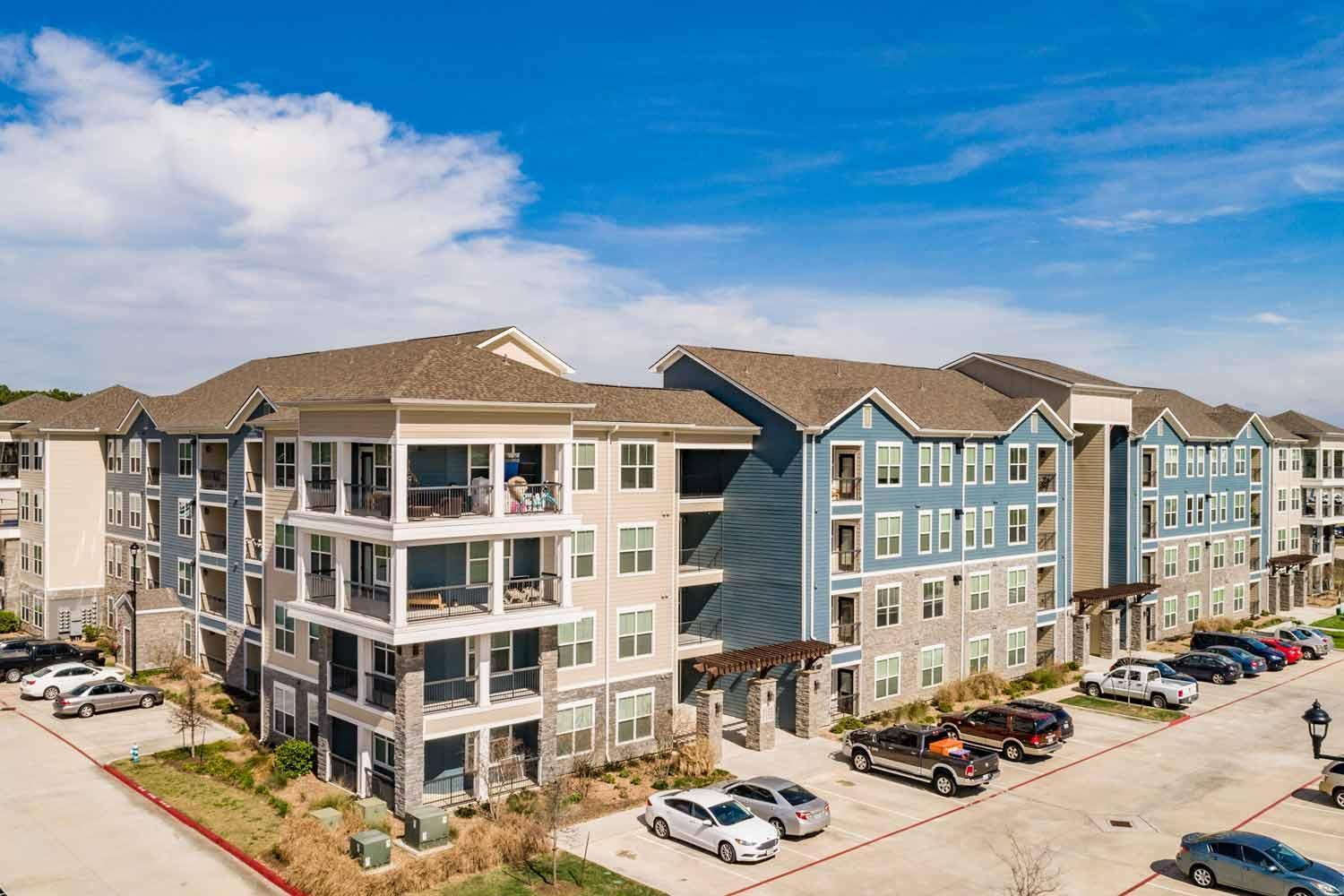 Spacious Furnished Resort Style Apartments Tomball Esterno foto